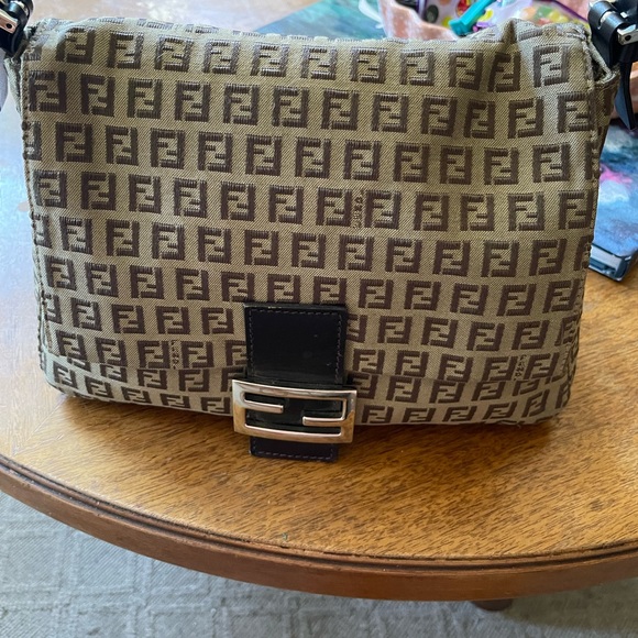 Fendi Handbags - Fendi MAMMA BAGUETTE CLOTH HANDBAG